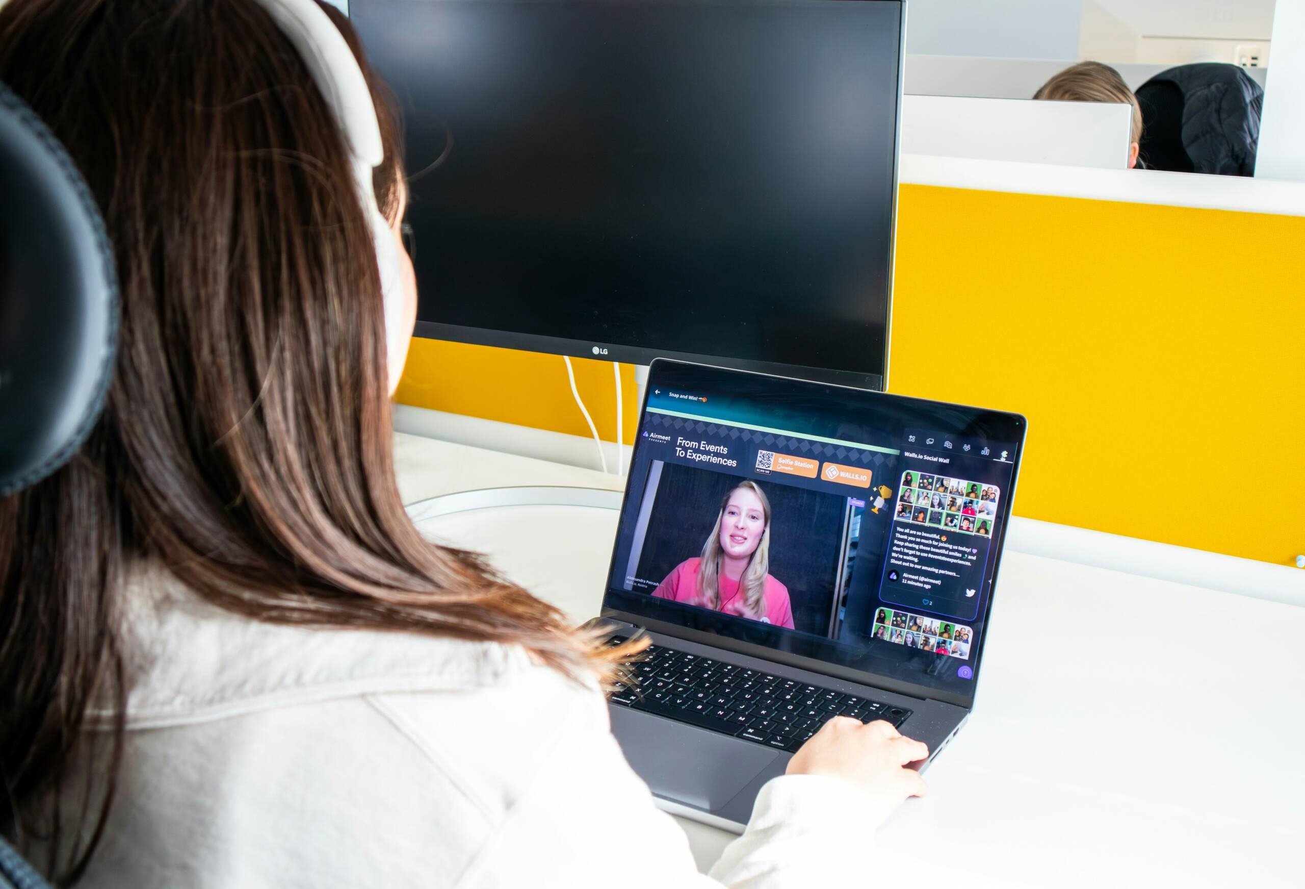 Student on a virtual video call receiving guidance for education planning
